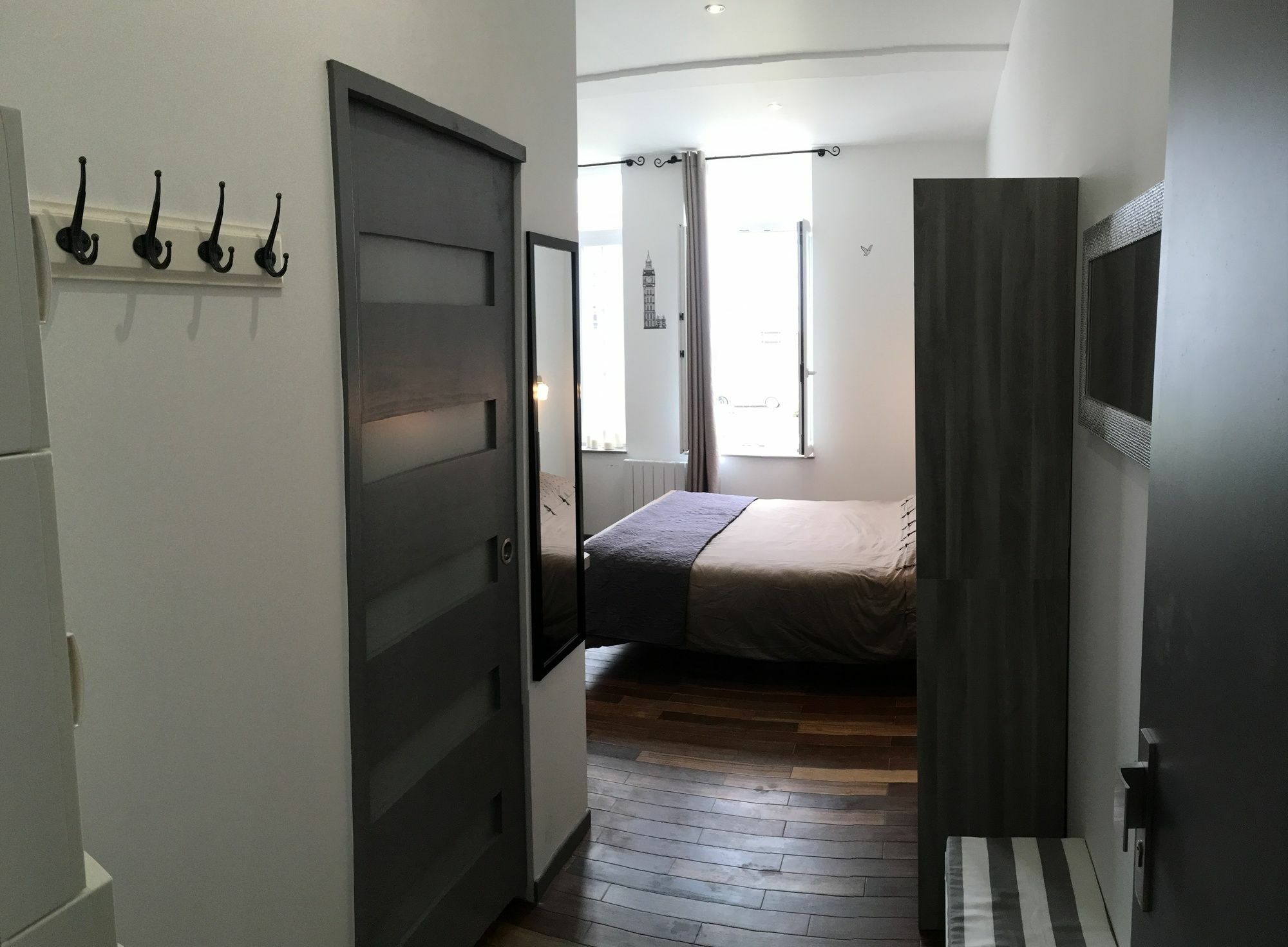 Little Plaza Appart'Hotel Лилль Экстерьер фото