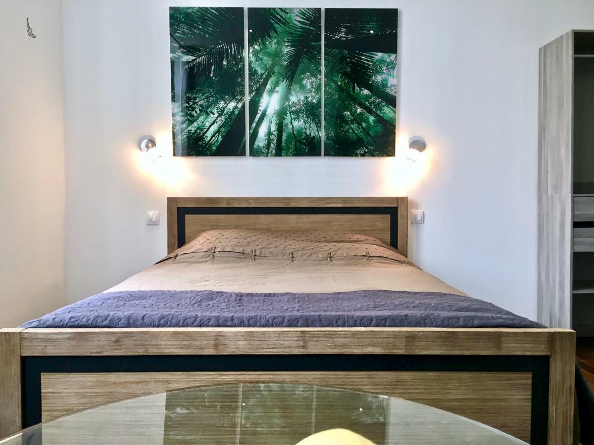 Little Plaza Appart'Hotel Лилль Экстерьер фото
